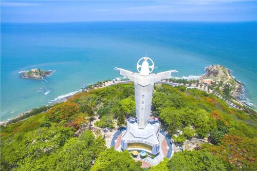 Travel Guide: Ba Ria - Vung Tau province