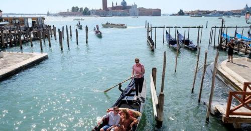 Venice installs 468 cameras to monitor visitors