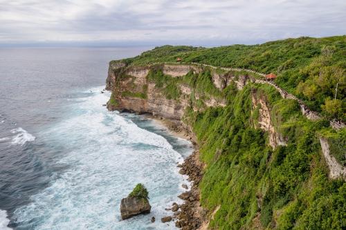 Bali is expected to welcome international visitors from October 1, 2021