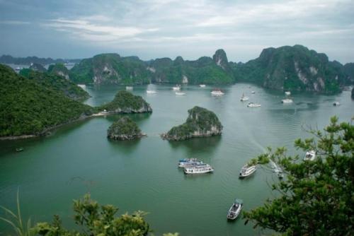 Vietnam awarded as Asia's Leading Destination