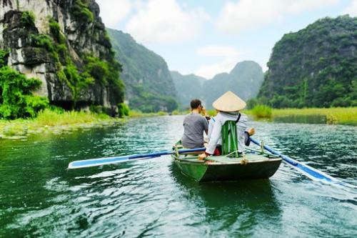 Hanoi connects safe tourism with 11 localities