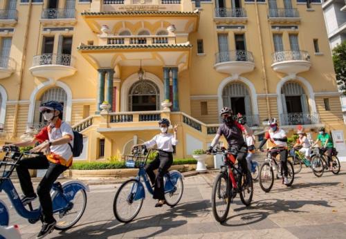Many tourist attractions and hotels in Ho Chi Minh City offer good deals