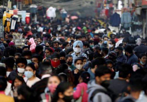 Indian tourist destinations crowded despite Omicron
