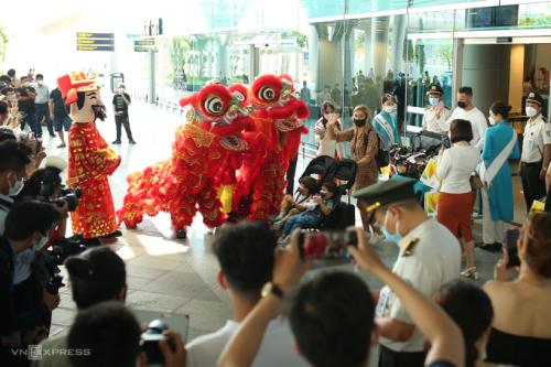 International guests are welcomed when they return to the Central region