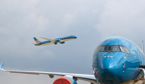 Travel agencies expect to reopen international routes