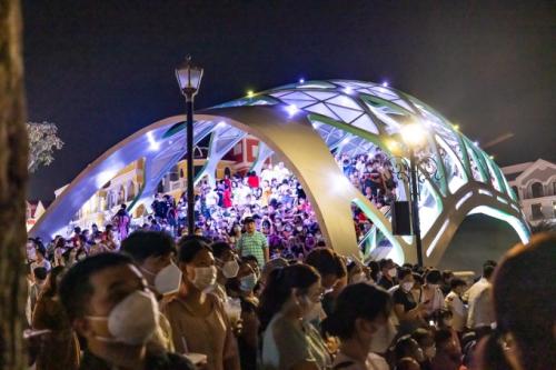 The need to recruit tourism workers has doubled