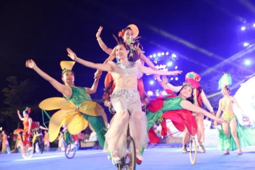 Carnaval Ha Long returns after two years of Covid-19