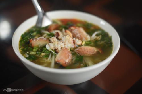 Must-try breakfast dishes in Ha Long
