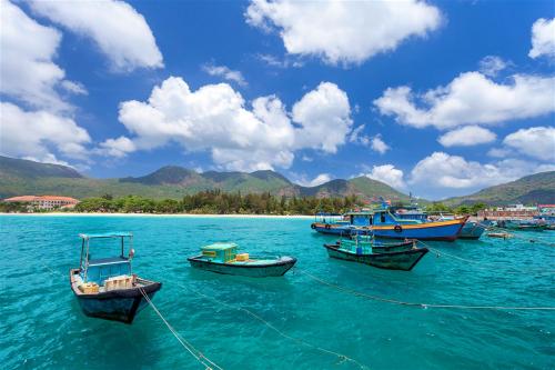 Exploring Vietnam