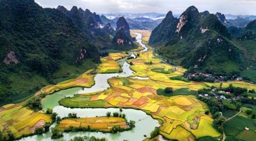 Travel Guide for Cao Bang trip